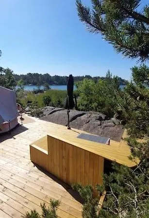 Haerligt Privat Glamping Med Bastutaelt