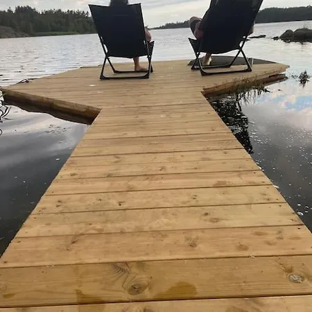Campo de lujo Haerligt Privat Glamping Med Bastutaelt Föglö
