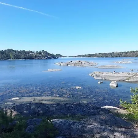 Campo de lujo Haerligt Privat Glamping Med Bastutaelt Föglö
