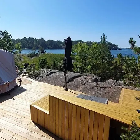 Haerligt Privat Glamping Med Bastutaelt Фёглё