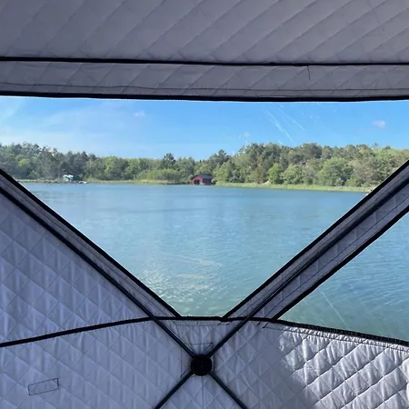 Haerligt Privat Glamping Med Bastutaelt אוהל מפואר