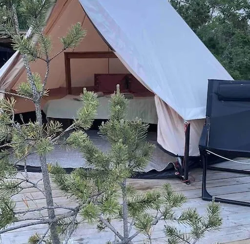 Haerligt Privat Glamping Med Bastutaelt Фёглё