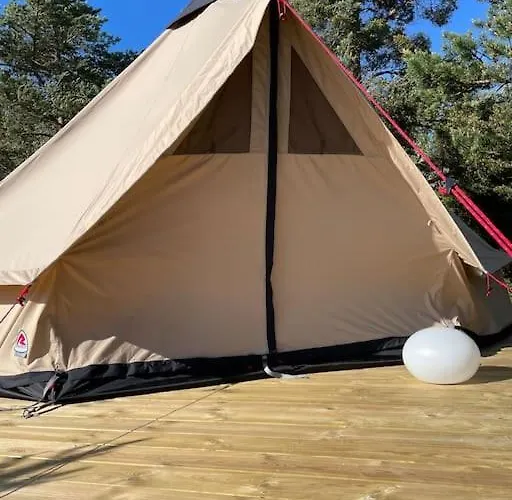 Haerligt Privat Glamping Med Bastutaelt Фёглё