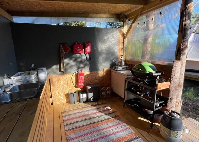 Haerligt Privat Glamping Med Bastutaelt Роскошный шатер