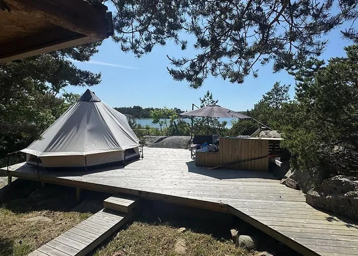 Роскошный шатер Haerligt Privat Glamping Med Bastutaelt